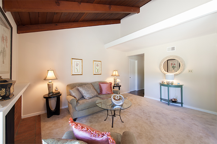 Living Room (B) picture - 1061 Clark Ave, Mountain View 94040