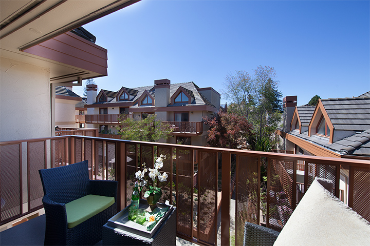 Balcony 1 picture - 4159 El Camino Way, Unit N, Palo Alto 94306