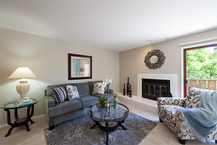 Living Room - 4159 El Camino Way, Unit N, Palo Alto