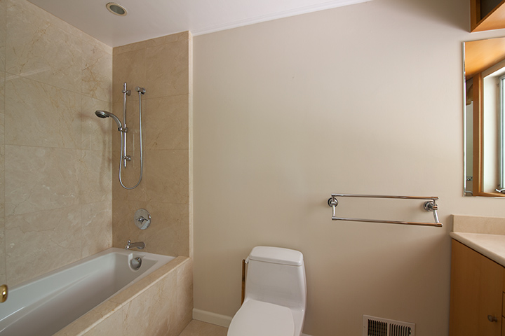 Bathroom 2 picture - 1754 Emerson St, Palo Alto 94301