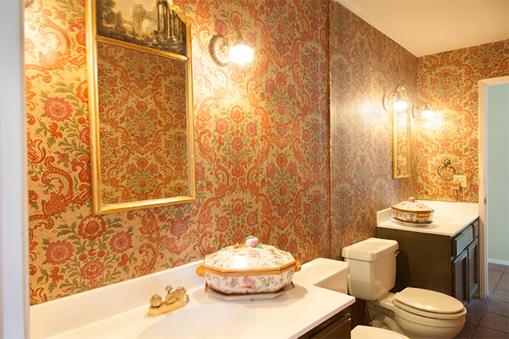 Half Bath (A) Picture - 430 Erlin Dr, San Carlos 94070 Half Bath (A) picture - 430 Erlin Dr, San Carlos 94070