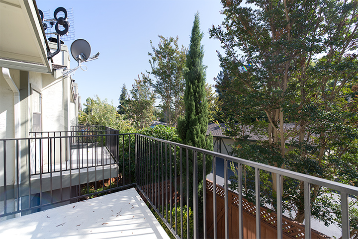Balcony (A) Picture - 175 Evandale Ave 4, Mountain View 94043 Balcony (A) picture - 175 Evandale Ave 4, Mountain View 94043