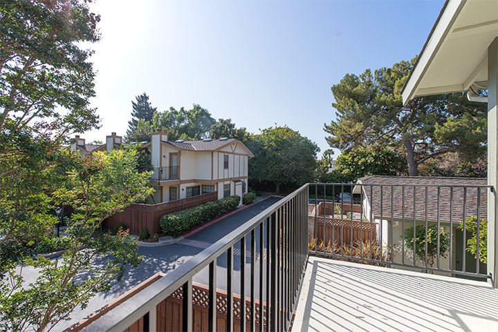 Balcony (B) Picture - 175 Evandale Ave 4, Mountain View 94043 Balcony (B) picture - 175 Evandale Ave 4, Mountain View 94043