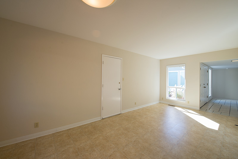 Family Breakfast Area (A) Picture - 840 La Para Ave, Palo Alto 94306 Family Breakfast Area (A) picture - 840 La Para Ave, Palo Alto 94306
