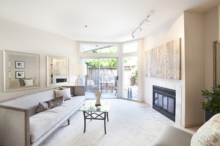 731 Loma Verde Ave, Palo Alto - Living Room