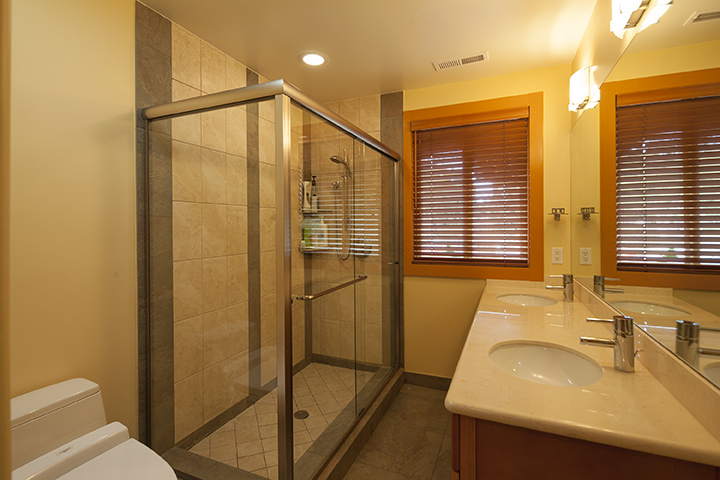 Bathroom 2 (A) Picture - 1806 Mark Twain St, Palo Alto 94303 Bathroom 2 (A) picture - 1806 Mark Twain St, Palo Alto 94303