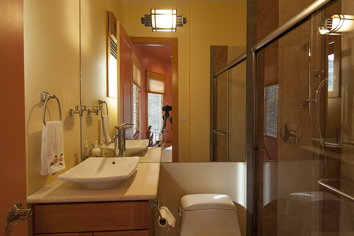 Guest Bath (A) Picture - 1806 Mark Twain St, Palo Alto 94303 Guest Bath (A) picture - 1806 Mark Twain St, Palo Alto 94303