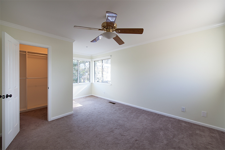 Bedroom 3 (B) picture - 405 Mendocino Way, Redwood Shores 94065