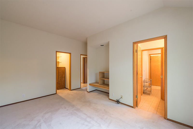 Bedroom 2 (B) picture - 1705 Orr Ct, Los Altos 94024