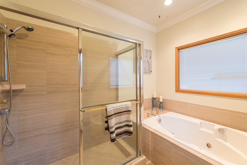 Master Bath (B) picture - 1705 Orr Ct, Los Altos 94024