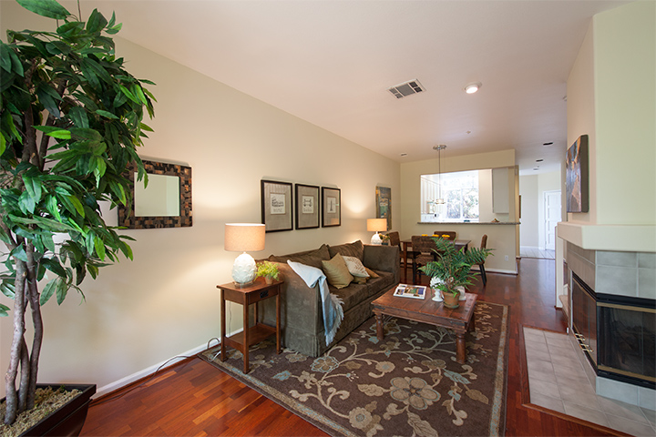 Living Room picture - 2585 Park Blvd, Unit Z204, Palo Alto 94306