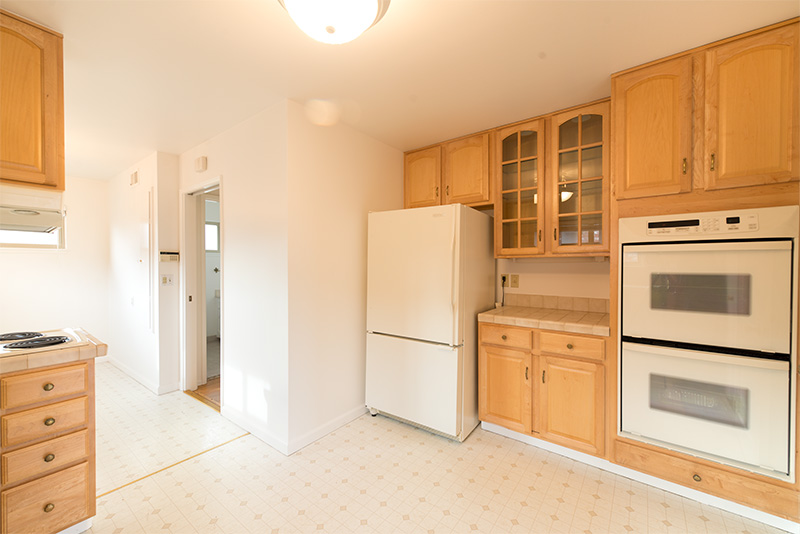 Kitchen picture - 2624 Ponce Ave, Belmont 94002