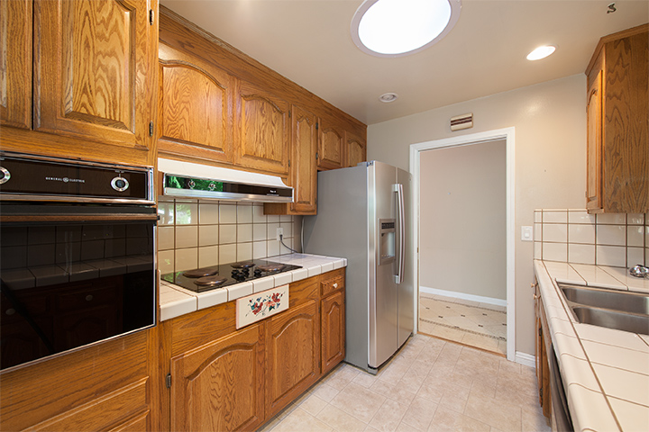 Kitchen picture - 1220 Priscilla Dr, San Jose 95129