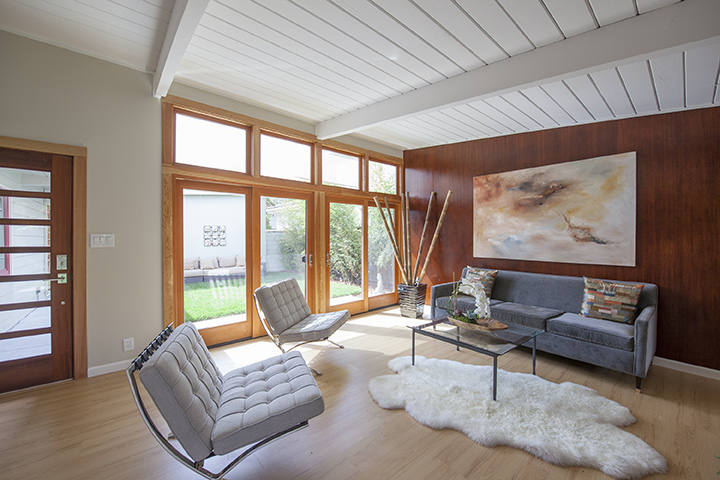 Living Room picture - 3545 Ramona St, Palo Alto 94306