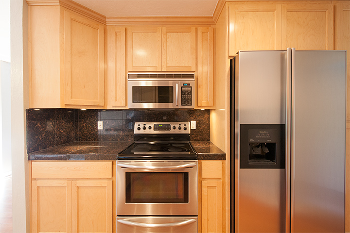 Kitchen picture - 670 San Antonio Rd, Unit 40, Palo Alto 94306