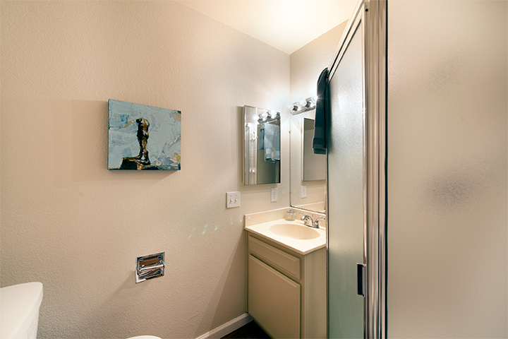 Bath Room 2 (A) Picture - 2140 Santa Cruz Ave E110, Menlo Park 94025 Bath Room 2 (A) picture - 2140 Santa Cruz Ave E110, Menlo Park 94025