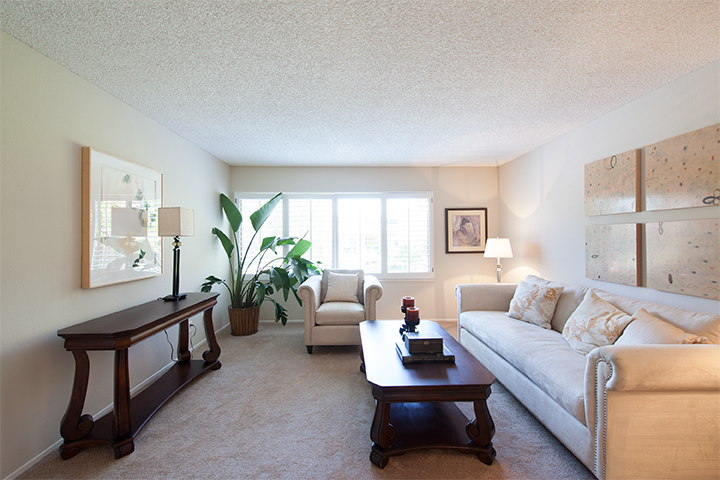 Living Room - 2140 Santa Cruz Ave, Unit E110, Menlo Park