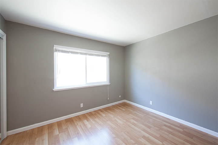 Bedroom 2 picture - 2452 W Bayshore Rd, Unit 5, Palo Alto 94303