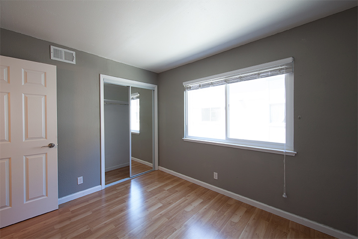 Bedroom 2 picture - 2452 W Bayshore Rd, Unit 5, Palo Alto 94303