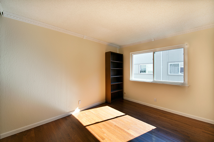 Bedroom 1 picture - 2468 W Bayshore Rd, Unit 7, Palo Alto 94303