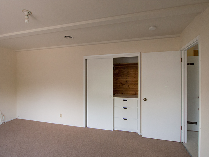 Bedroom 1 picture - 2264 Yale St, Palo Alto 94306