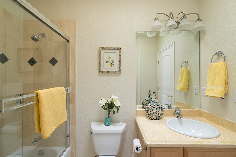 Bathroom 2 (B) picture - 25 Amherst Ct, Menlo Park 94025
