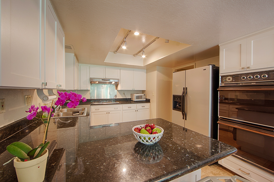 Kitchen (B) Picture - 1354 Dale Ave 13, Mountain View 94040 Kitchen (B) picture - 1354 Dale Ave 13, Mountain View 94040