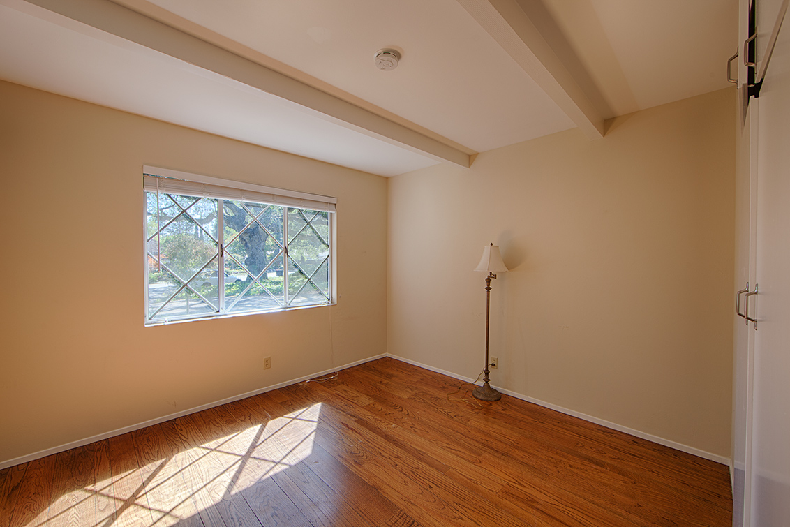 Bedroom 3 (A) picture - 170 Frederick Ct, Los Altos 94022