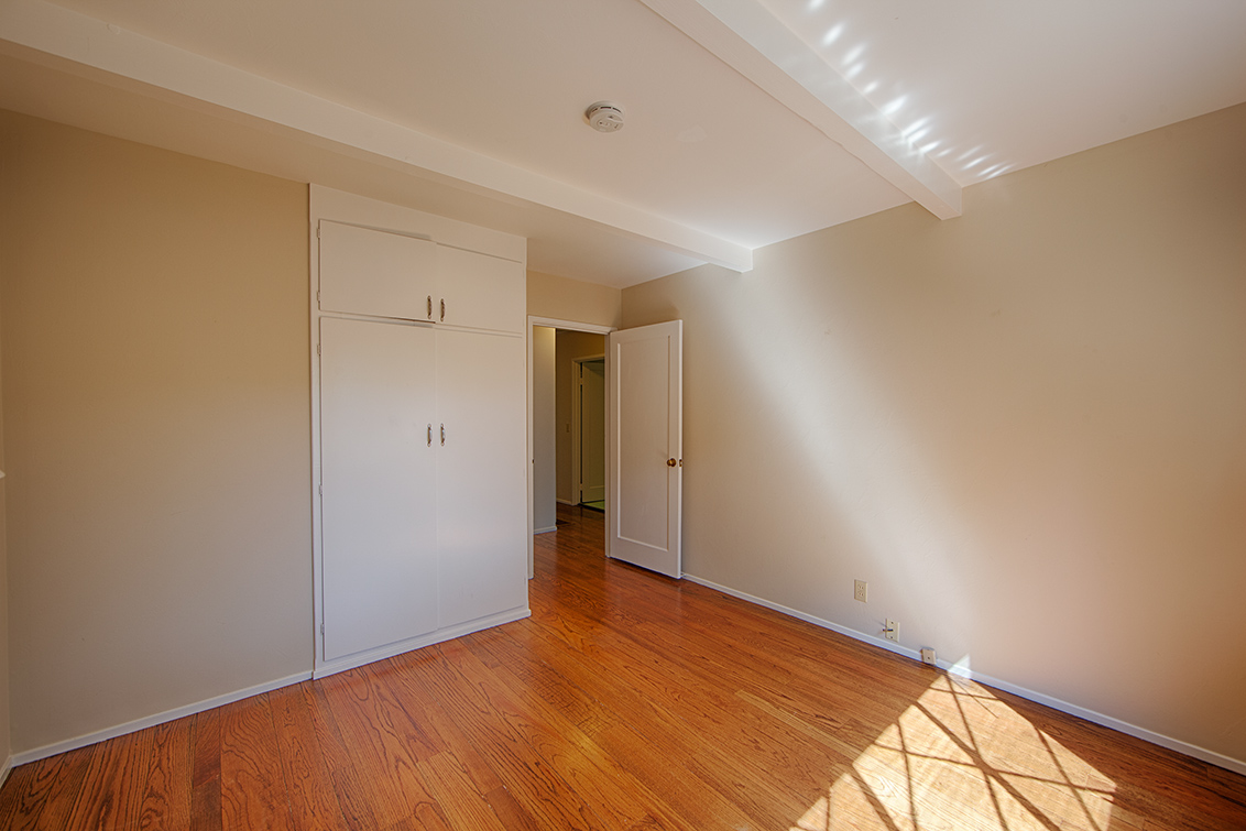 Bedroom 3 (C) picture - 170 Frederick Ct, Los Altos 94022