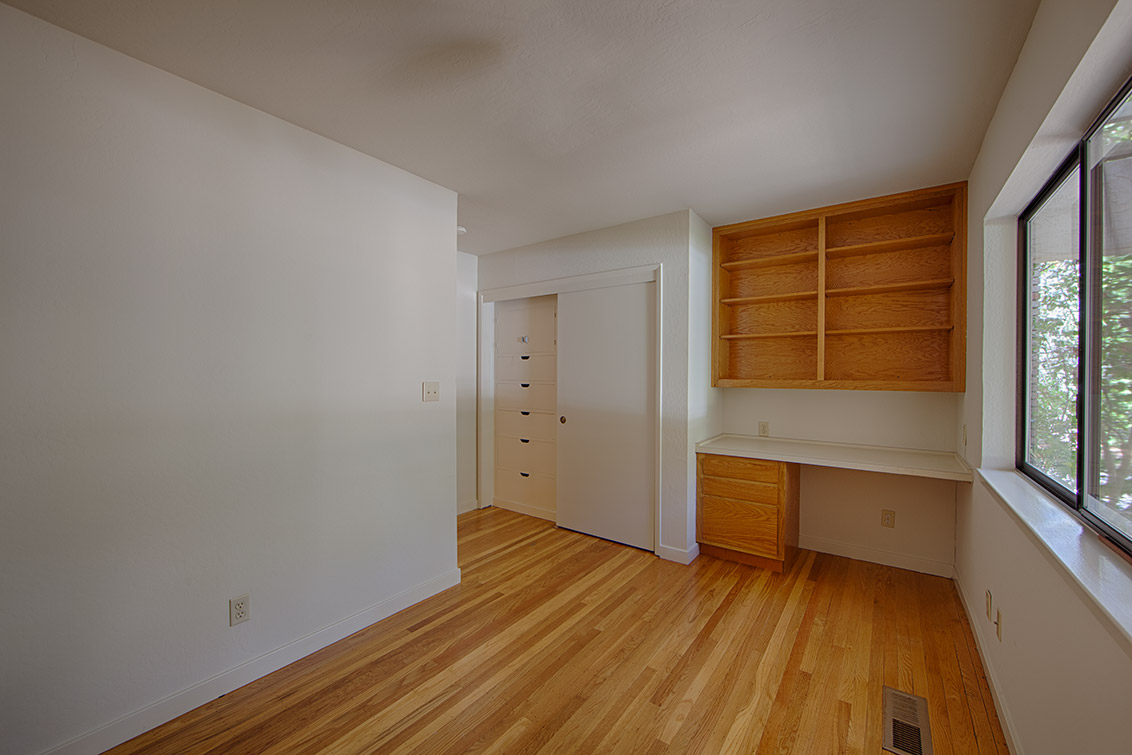 Bedroom 2 picture - 524 Gerona Rd, Stanford 94305