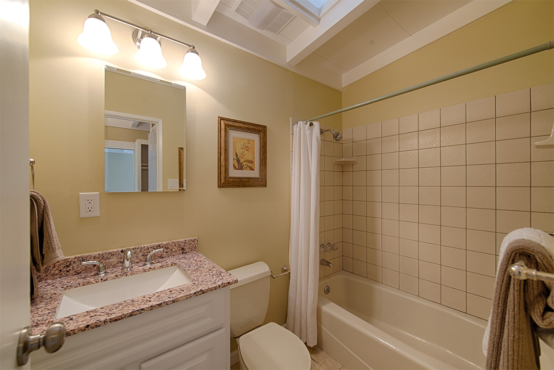 Bathroom 2 (A) Picture - 3493 Golden State Dr, Santa Clara 95051 Bathroom 2 (A) picture - 3493 Golden State Dr, Santa Clara 95051