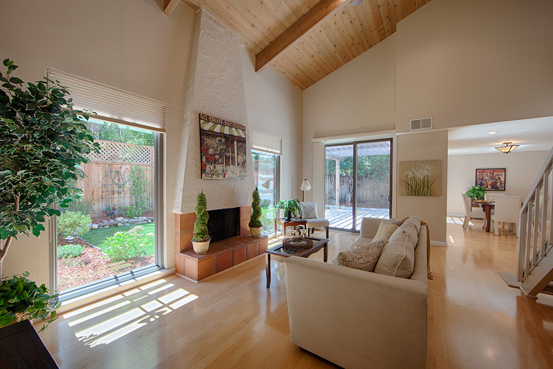 Living Room - 138 Hemlock Ct, Palo Alto 94306
