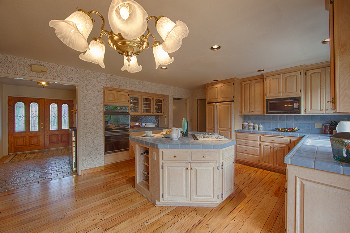 Kitchen Breakfast (B) Picture - 20802 Hillmoor Dr, Saratoga 95070 Kitchen Breakfast (B) picture - 20802 Hillmoor Dr, Saratoga 95070