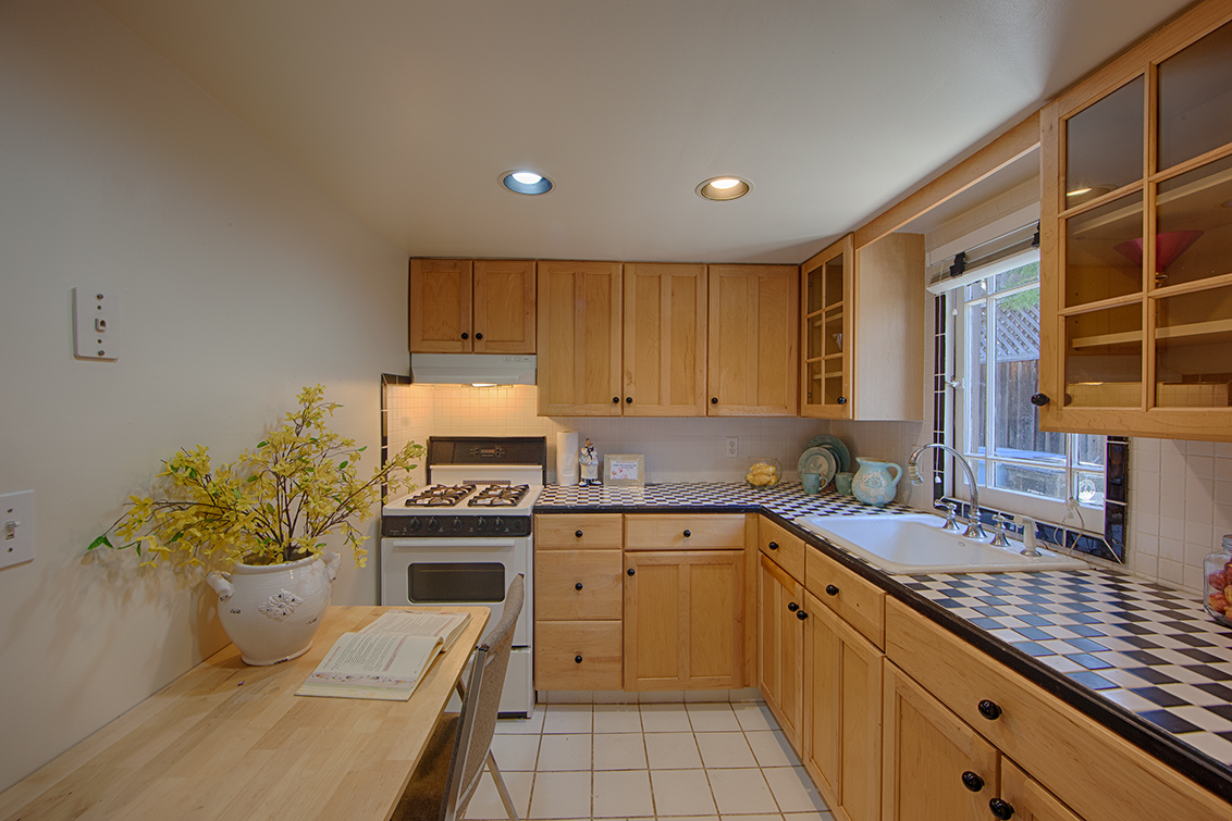 Downstairs Kitchen picture - 1321 Hopkins Ave, Palo Alto 94301