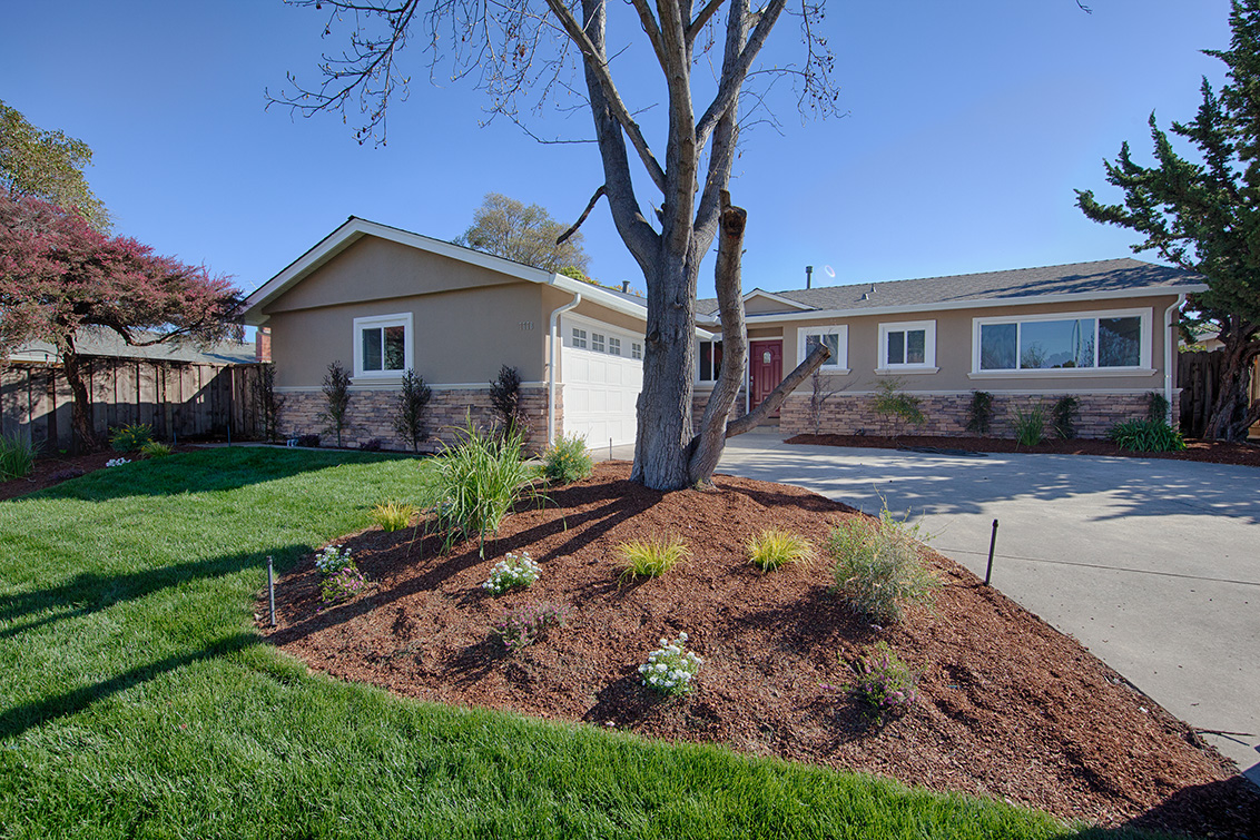7778 Lilac Way - Cupertino