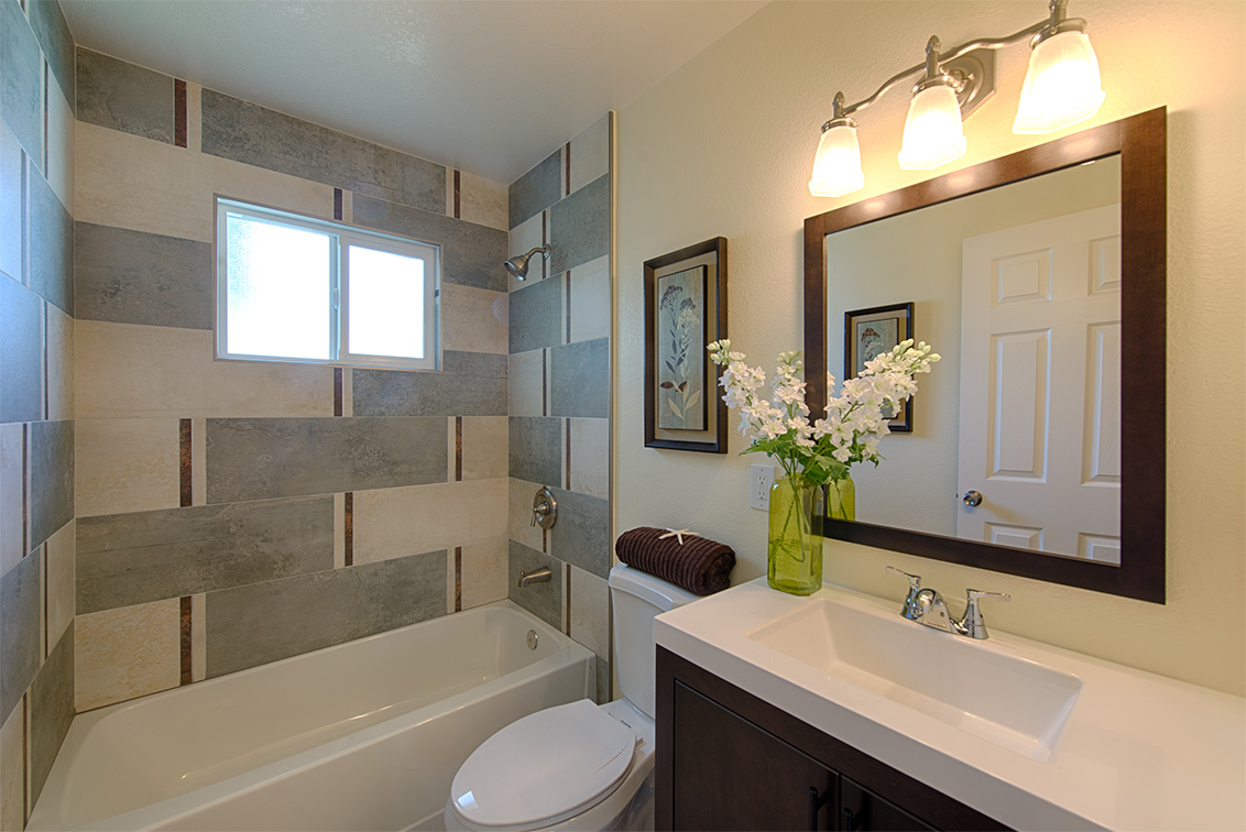 Bathroom 2 (A) Picture - 886 Marilyn Dr, Campbell 95008 Bathroom 2 (A) picture - 886 Marilyn Dr, Campbell 95008