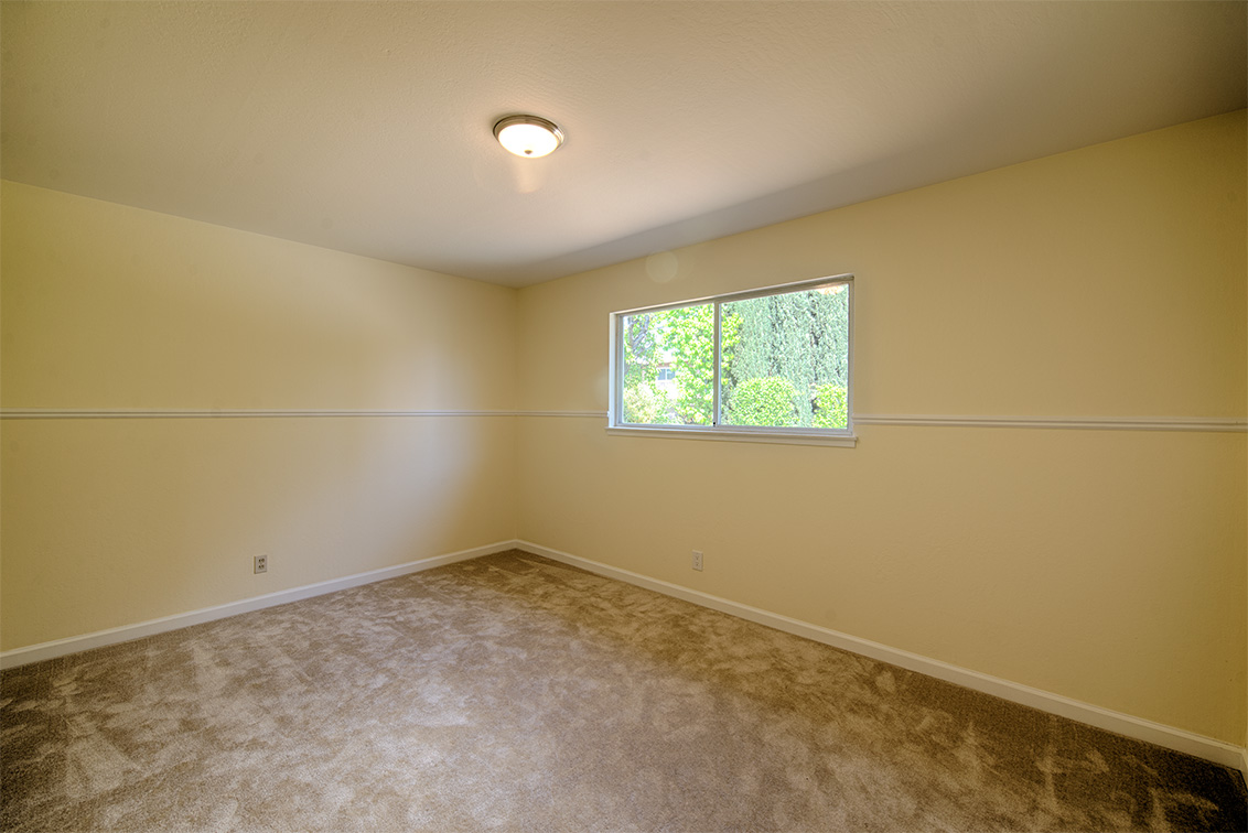 Bedroom 2 (A) picture - 886 Marilyn Dr, Campbell 95008