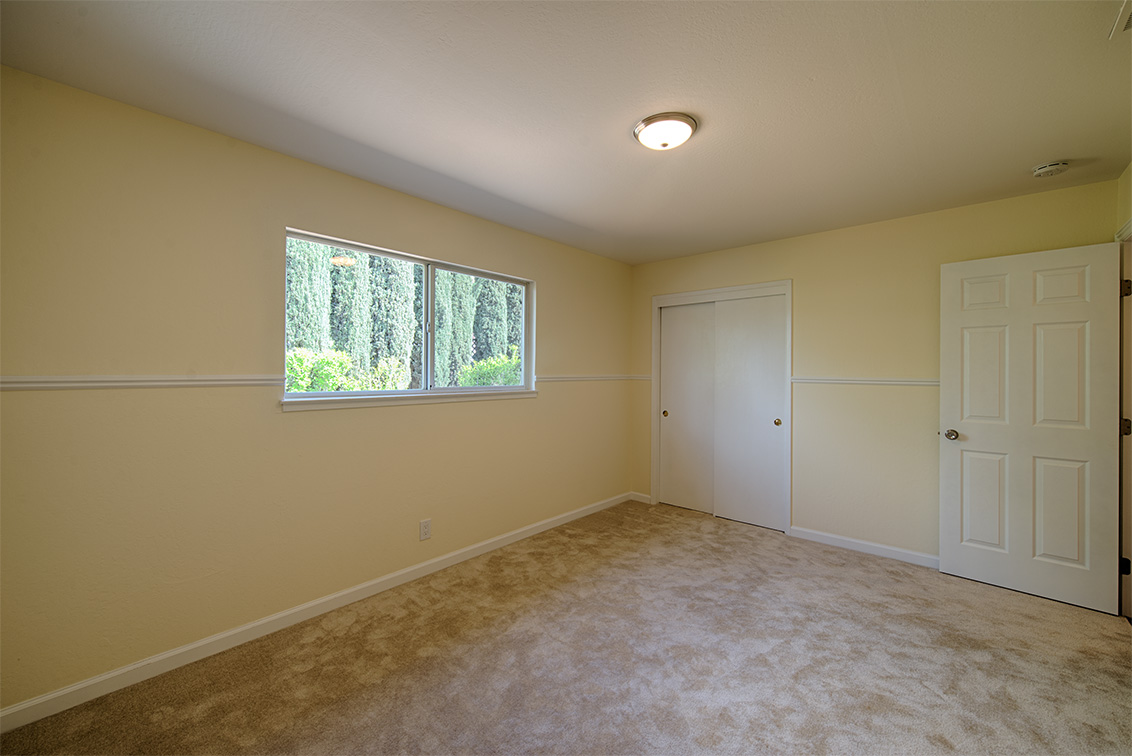 Bedroom 2 (B) picture - 886 Marilyn Dr, Campbell 95008