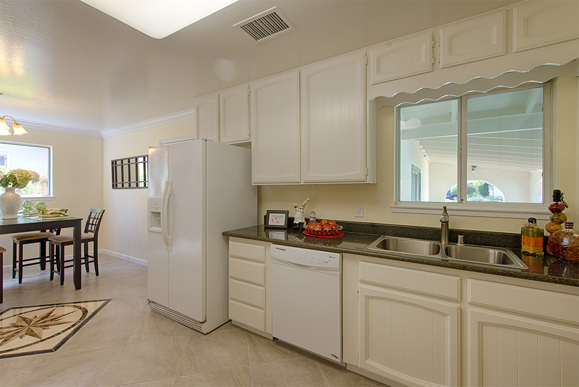 Kitchen (B) Picture - 886 Marilyn Dr, Campbell 95008 Kitchen (B) picture - 886 Marilyn Dr, Campbell 95008