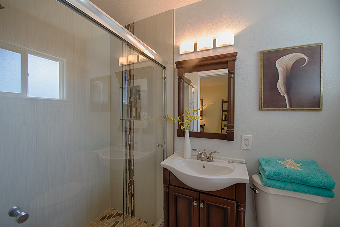 Master Bath (A) Picture - 886 Marilyn Dr, Campbell 95008 Master Bath (A) picture - 886 Marilyn Dr, Campbell 95008