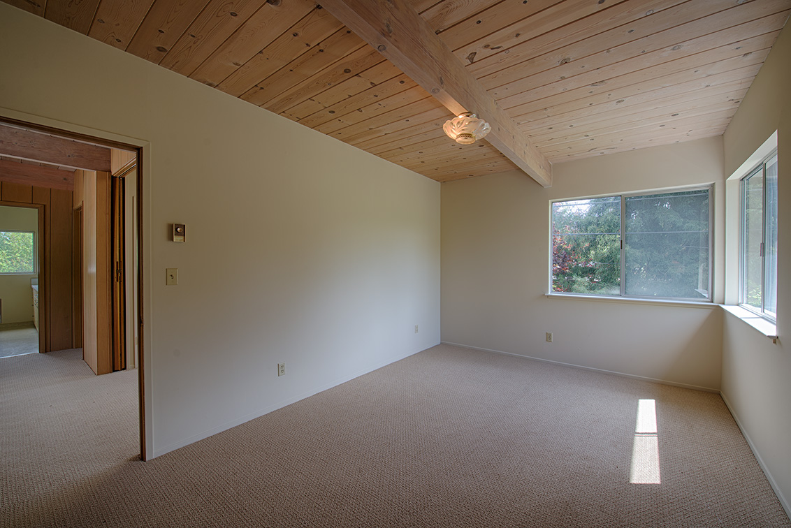 Bedroom 4 (B) picture - 872 Marshall Dr, Palo Alto 94303