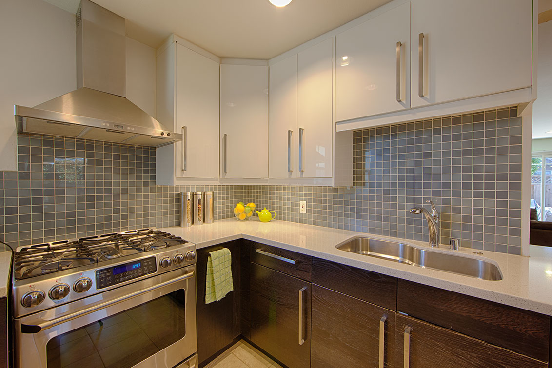 Kitchen (C) Picture - 1705 Morgan St, Mountain View 94043 Kitchen (C) picture - 1705 Morgan St, Mountain View 94043
