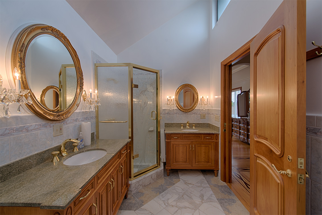Bathroom 1 (C) Picture - 83 Orchard Ave, Redwood City 94061 Bathroom 1 (C) picture - 83 Orchard Ave, Redwood City 94061