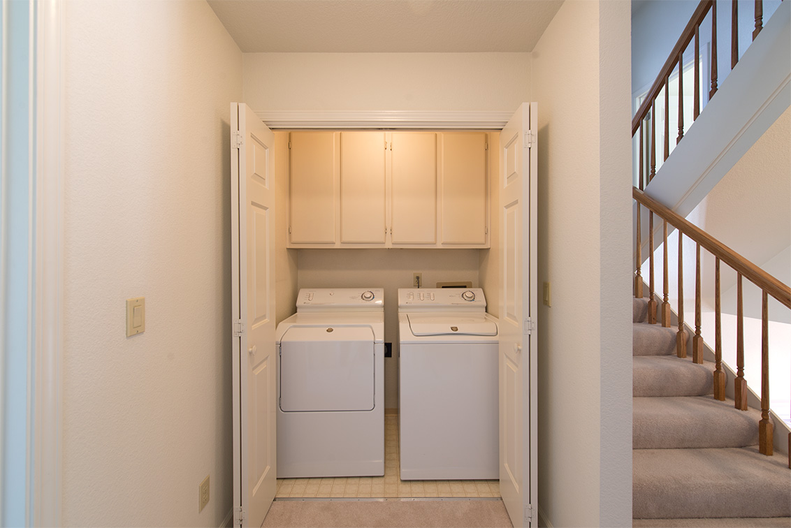 Laundry (A) picture - 1816 Park Vista Cir, Santa Clara 95050