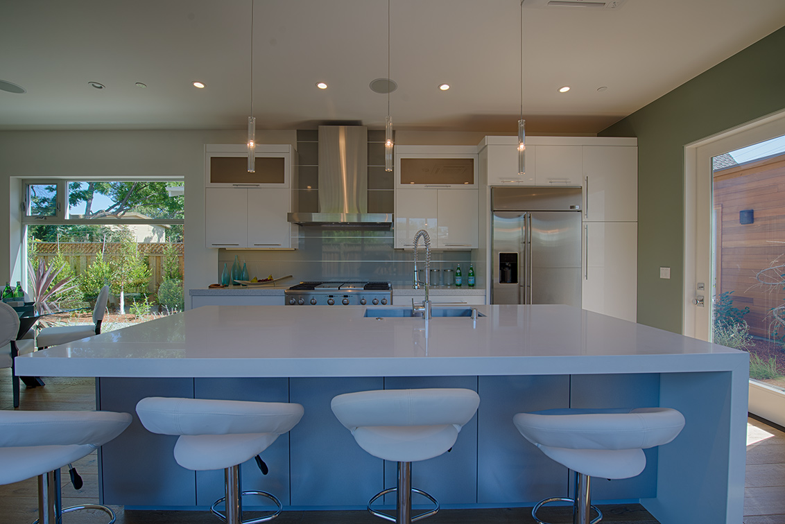 Kitchen (B) picture - 462 Pettis Ave, Mountain View 94041