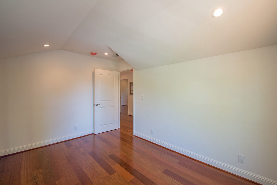 Bedroom 2 (D) Picture - 470 Ruthven Ave, Palo Alto 94301 Bedroom 2 (D) picture - 470 Ruthven Ave, Palo Alto 94301