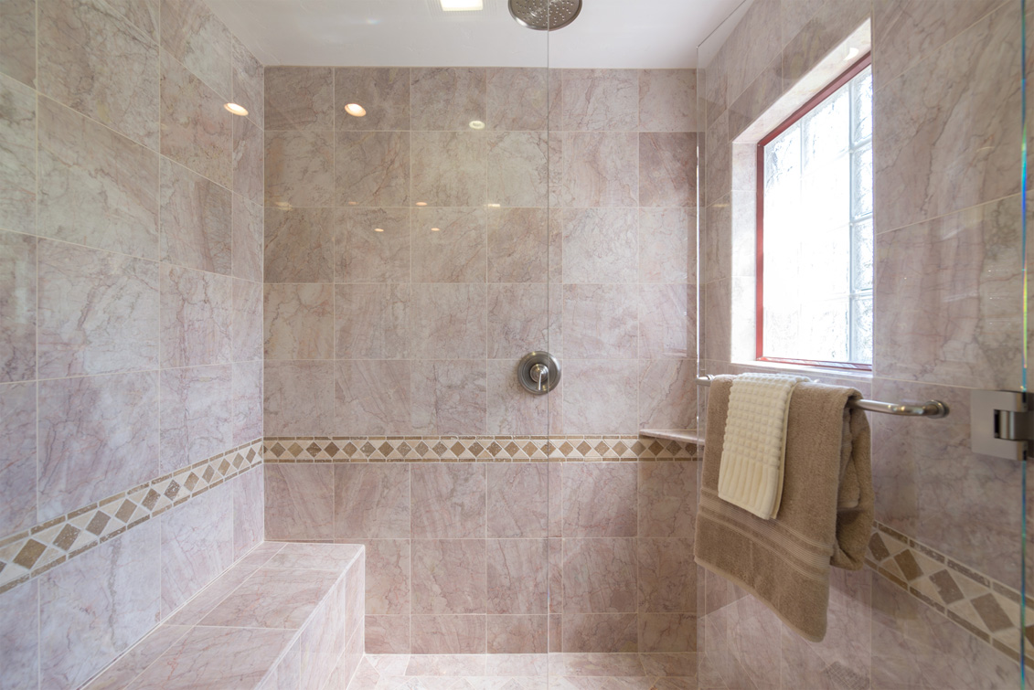 Master Bath (D) picture - 470 Ruthven Ave, Palo Alto 94301