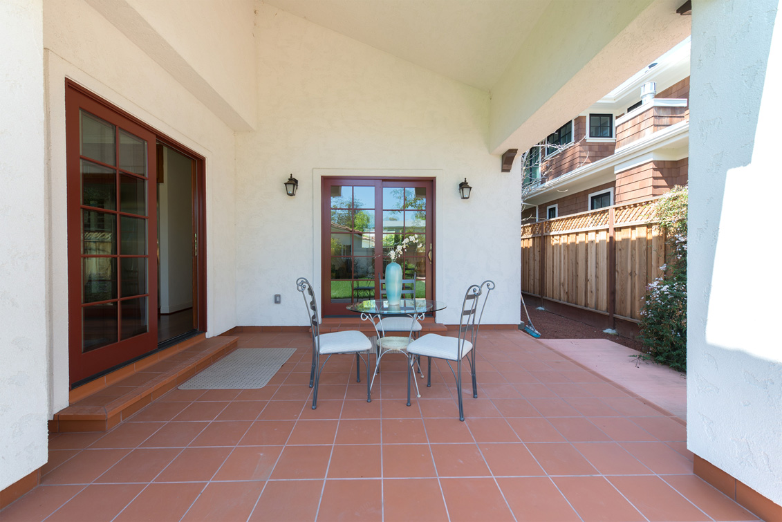 Patio (B) picture - 470 Ruthven Ave, Palo Alto 94301