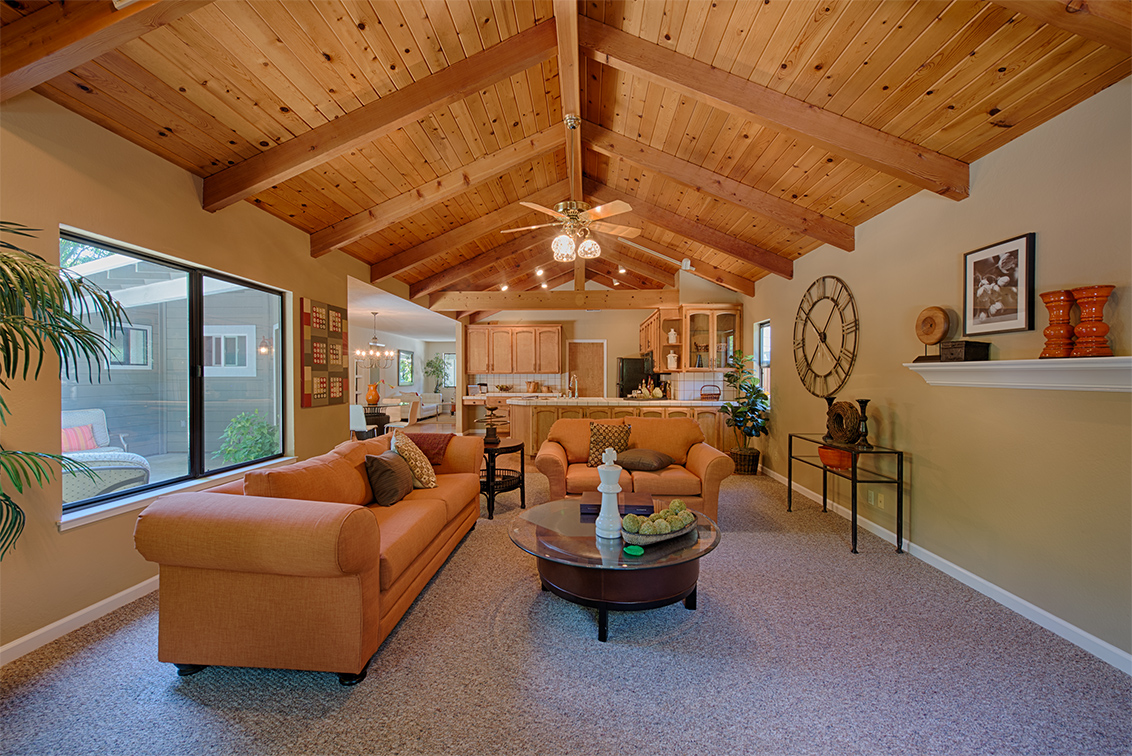 Family Room (C) Picture - 4237 Suzanne Dr, Palo Alto 94306 Family Room (C) picture - 4237 Suzanne Dr, Palo Alto 94306