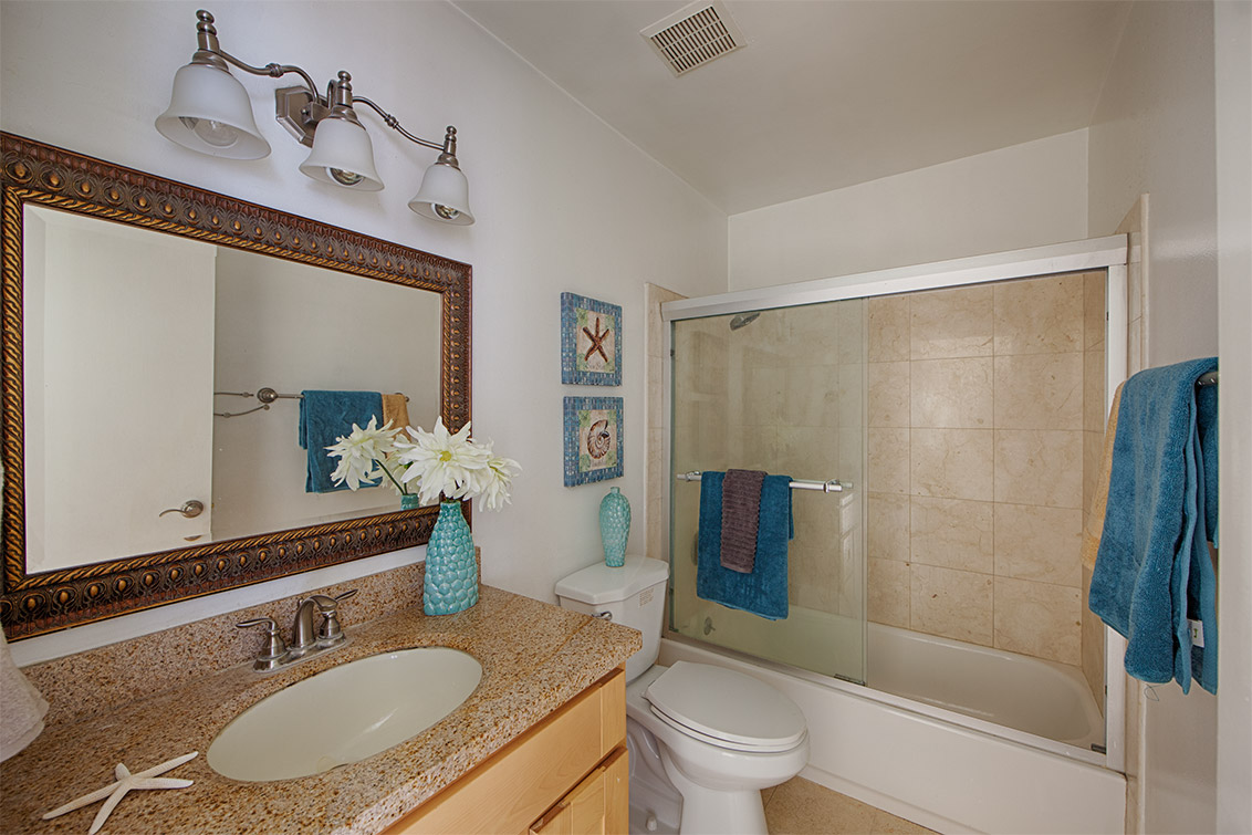 Bathroom 1 (A) Picture - 533 Winterberry Way, San Jose 95129 Bathroom 1 (A) picture - 533 Winterberry Way, San Jose 95129